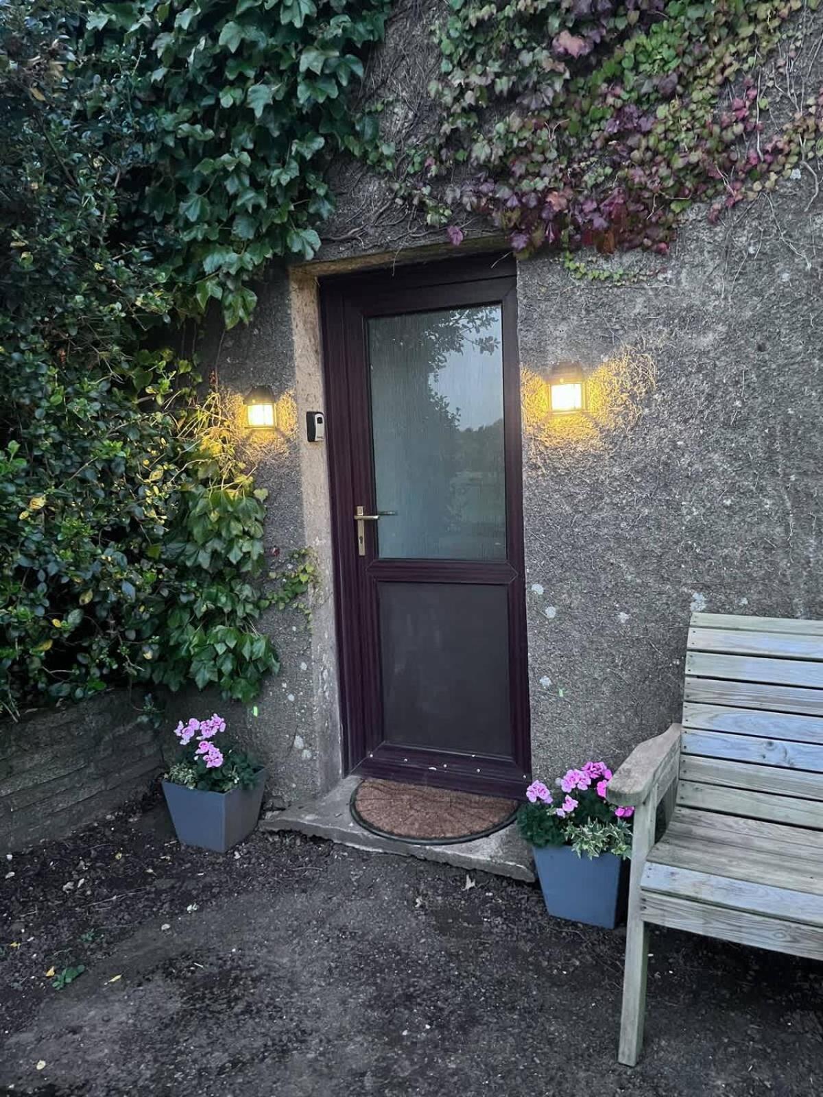 Farmhouse Apartment Saint Ishmaels  Exteriér fotografie